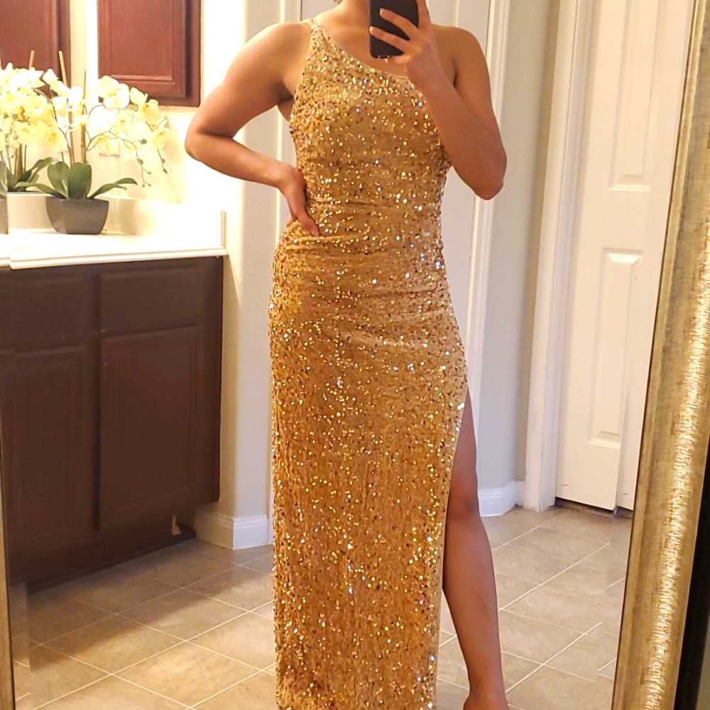 Long gold dress with slit